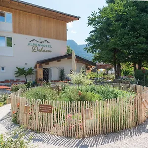 https://alpenhotel-schleching.com-bavaria.com